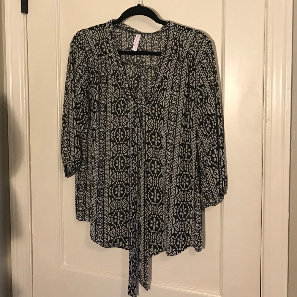 Print Blouse Like New!