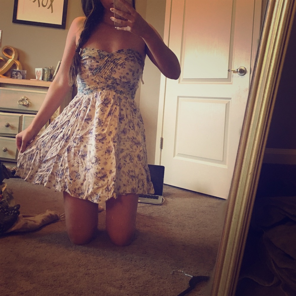 Kimichi Blue strapless dress