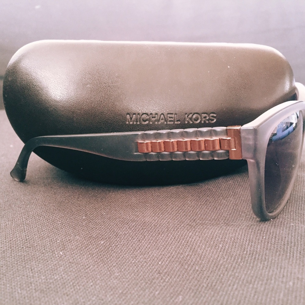 Michael Kors OLIVIA Sunglasses and Case