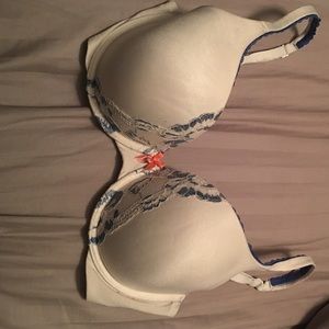 32ddd Victoria's Secret body V padded perfect cov