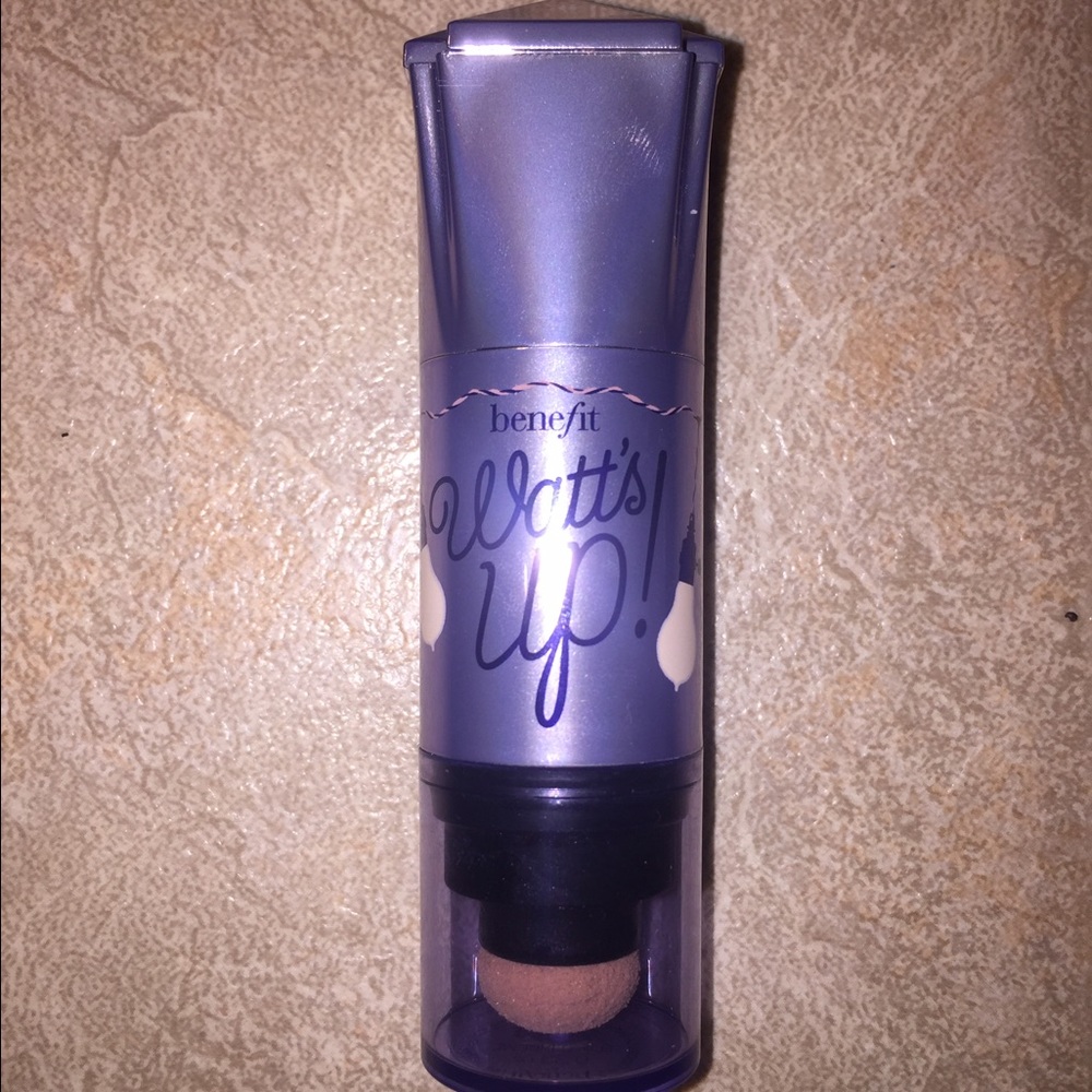 Benefit - Watt's Up! Cream to powder highlighter