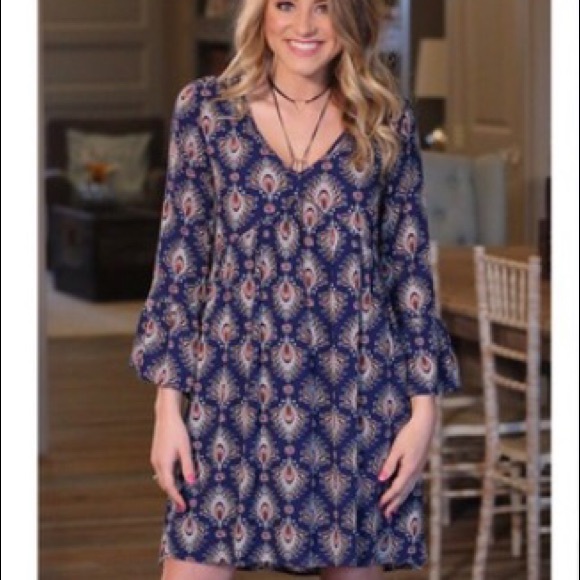 1 SMALL left Infinity Raine V neck dress 💙NWT
This is for sale - Picture 2 of 3