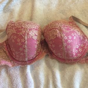 Victoria's secrets lace bra