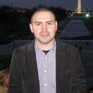 Meet your Posher, Emre