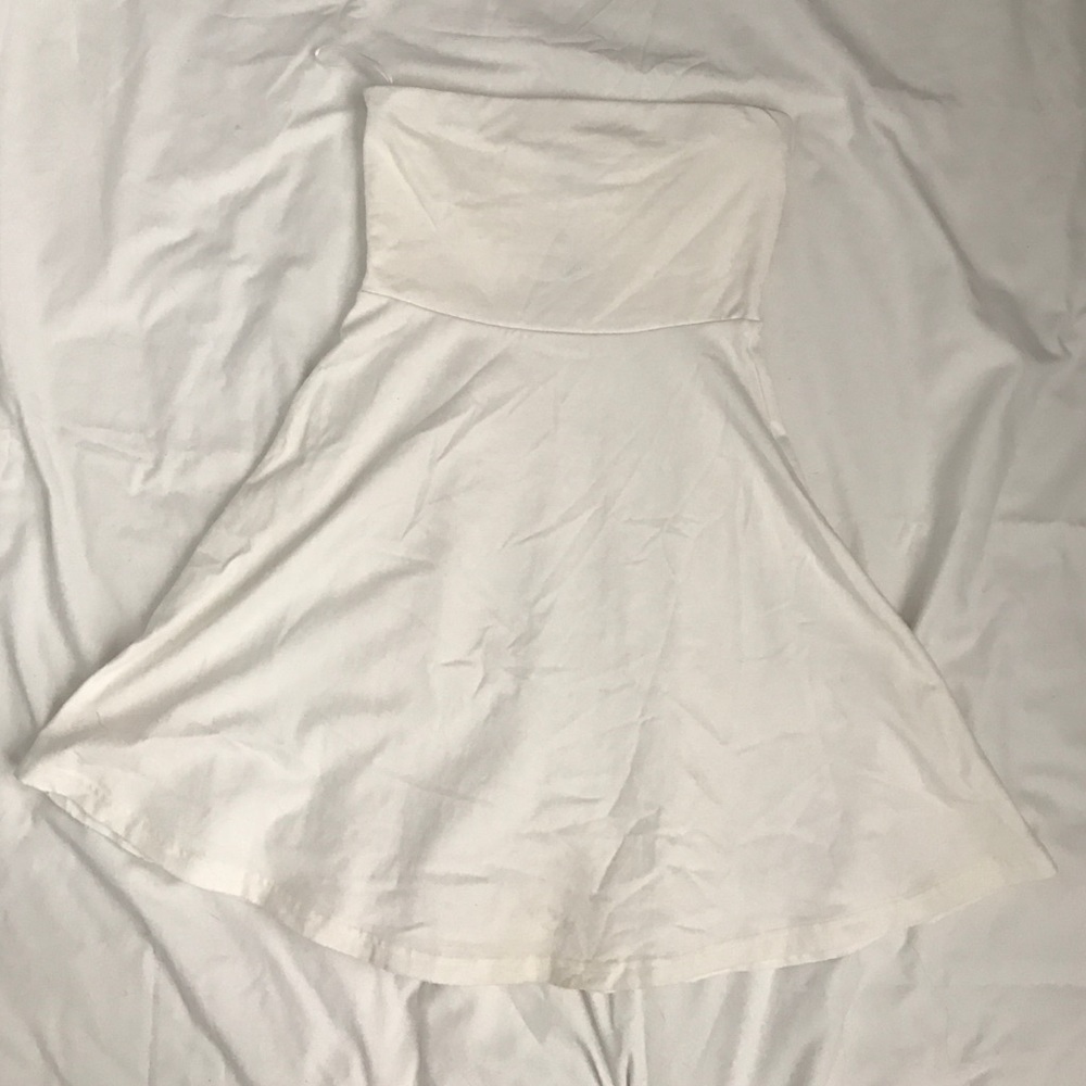 Express strapless Skater Dress