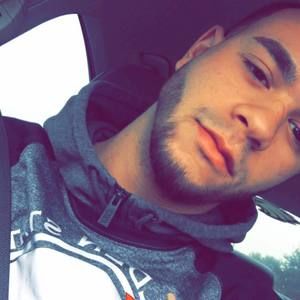 Meet your Posher, Devin