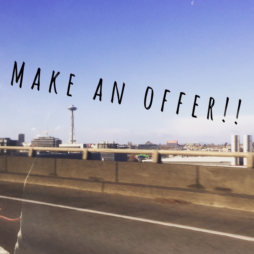 Prices are Negotiable✨✨✨