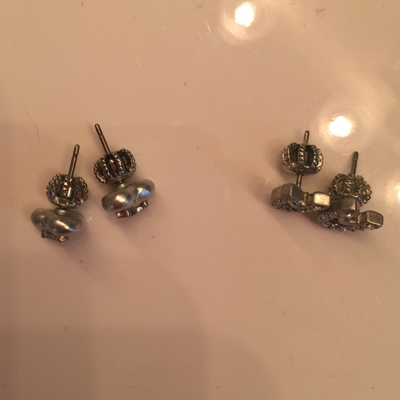 Juicy Couture silver studs - Picture 3 of 4