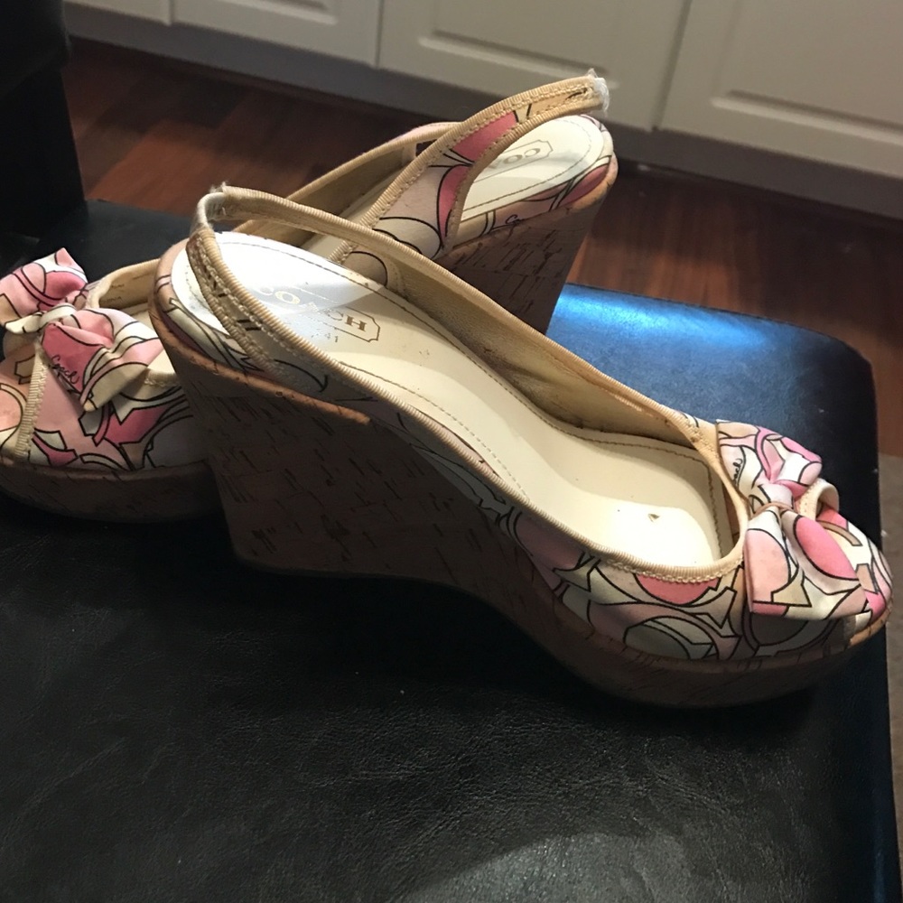 EUC Coach Wedge Heels Size 9.5