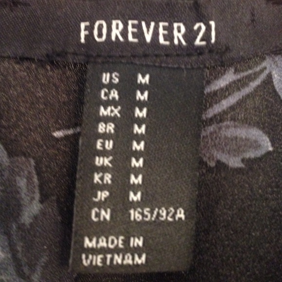 Mid-thing length dress - Picture 2 of 2