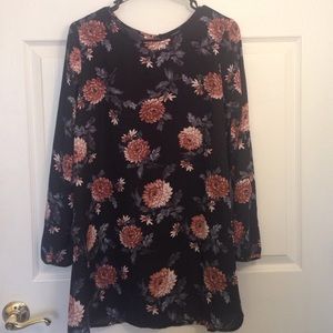 Mid-thing length dress