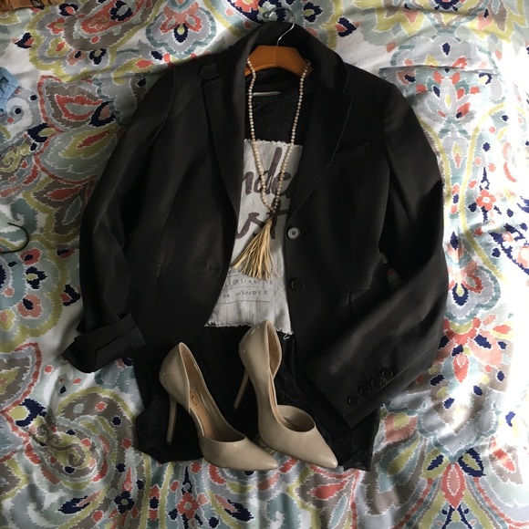 Classic Black Theory Blazer - Picture 1 of 4