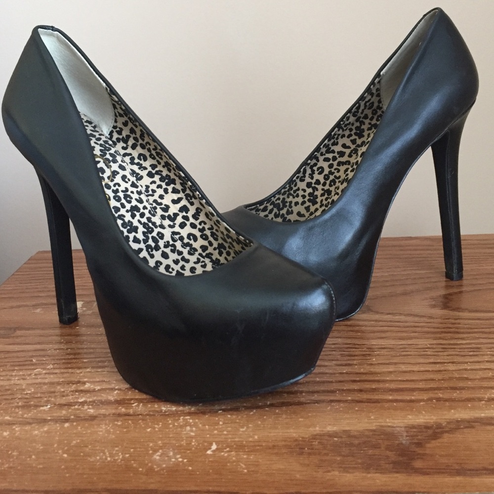 Jessica Simpson Platform Heels