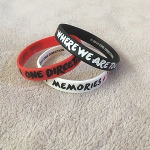 3 1D bracelets