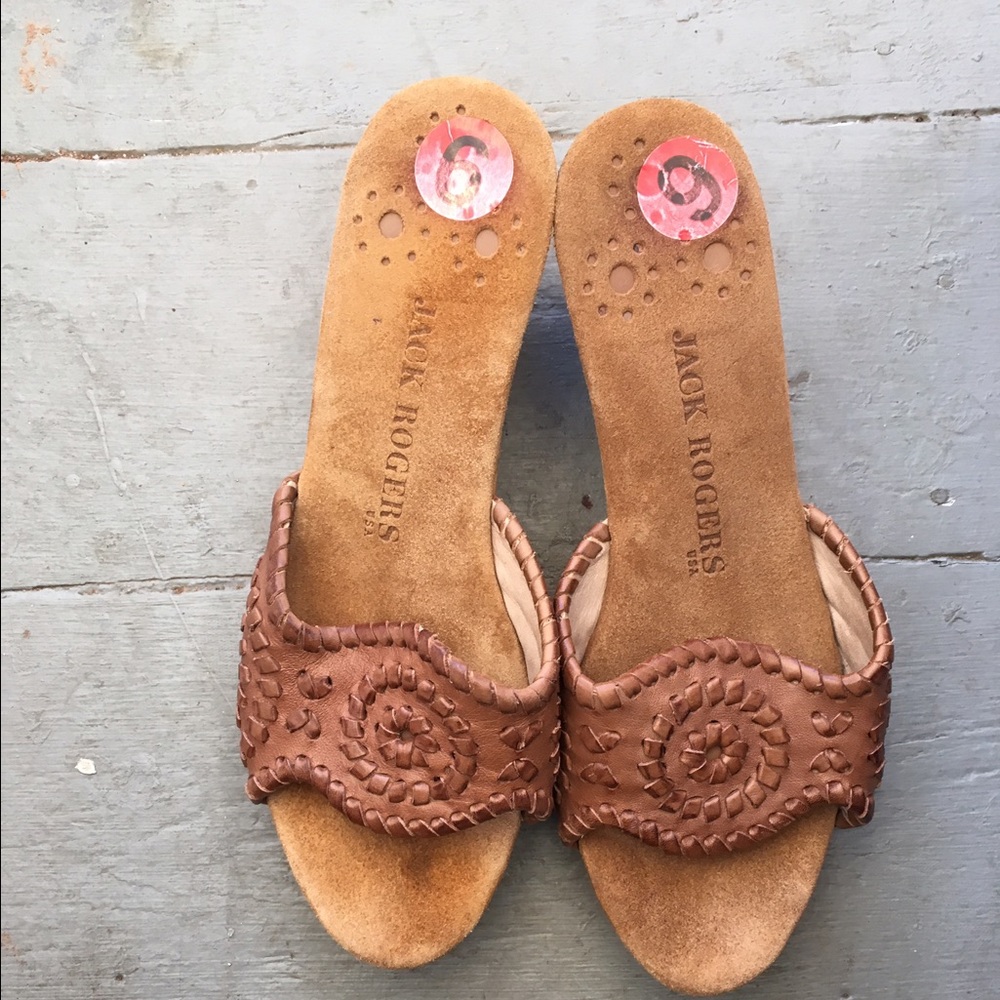 Jack Roger Tan Wedges