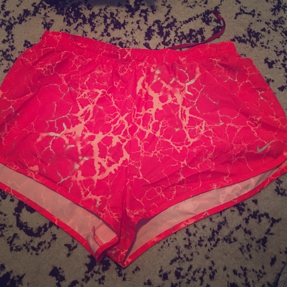 Nike drifit shorts - Picture 1 of 2