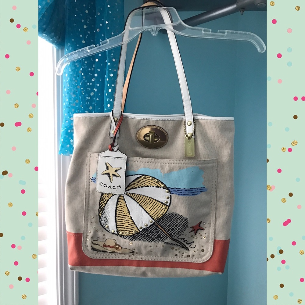 COACH BEACH TOTE