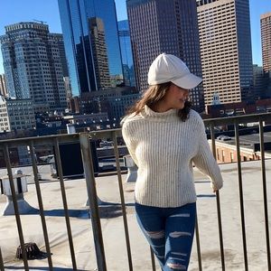 Meet your Posher, Julia