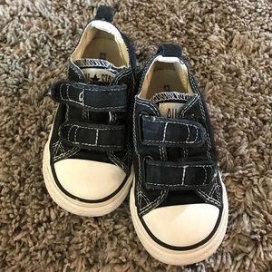 Toddler converse all stars