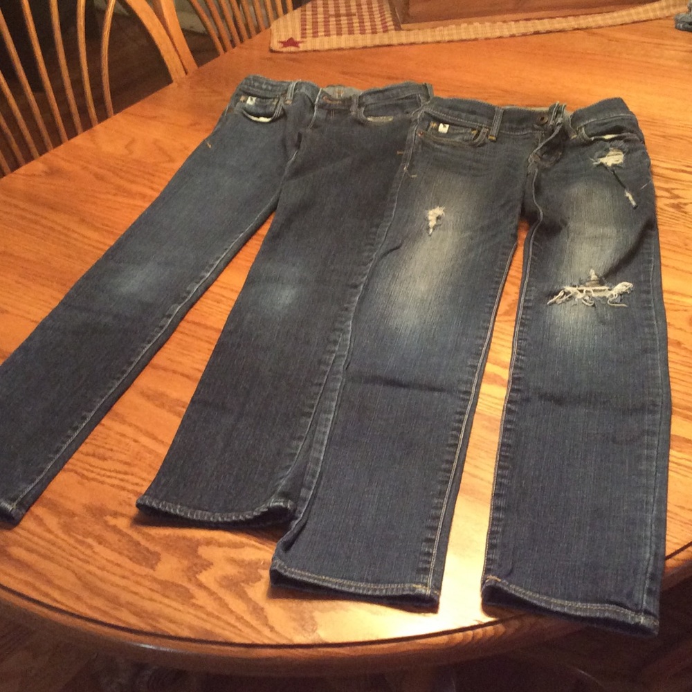 2 pairs of Abercrombie jeans