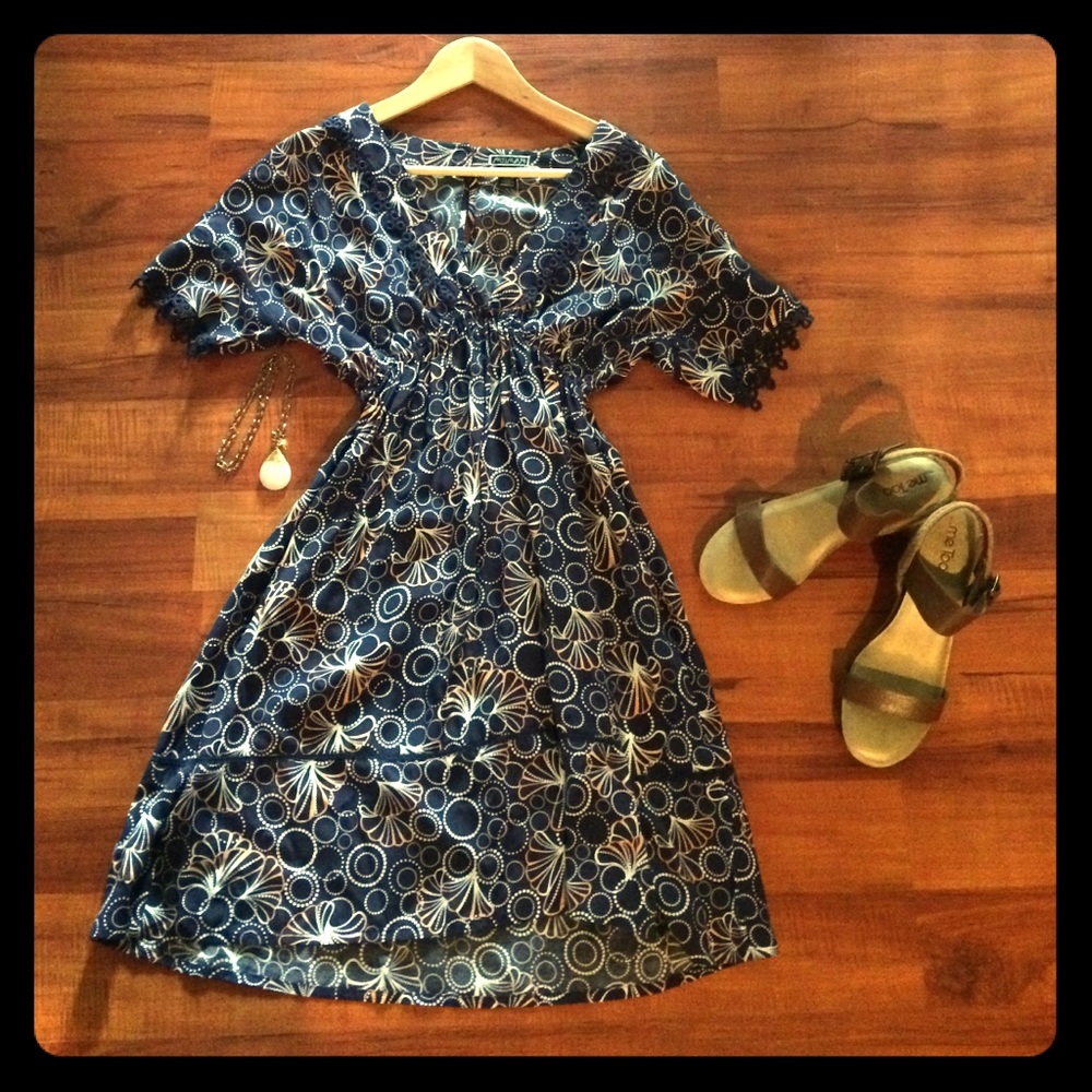 Akualani Short Sleeve Dress