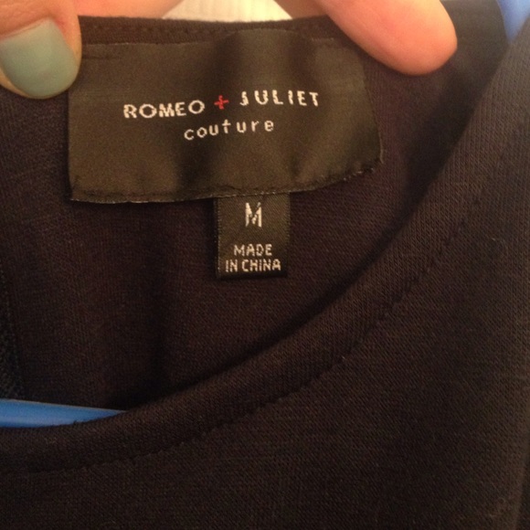 Navy blue, thigh-length, pleated dress. - Picture 2 of 3