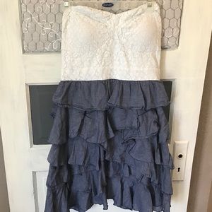 Lace strapless dress, never worn!