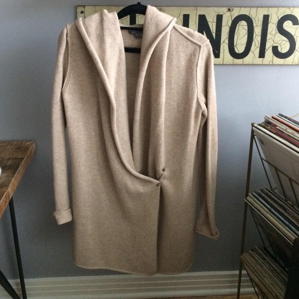 Vince Sweater Tunis with Hood