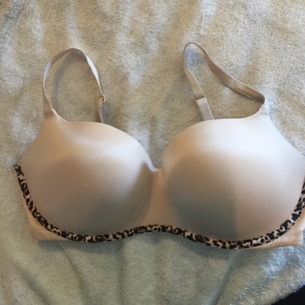 Victoria's Secrets balconet bra