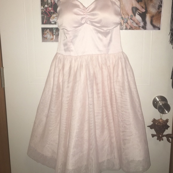 light pink dress - Picture 2 of 2