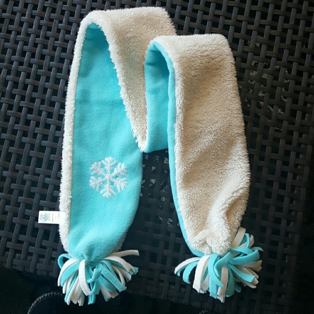 Kids cozy scarf