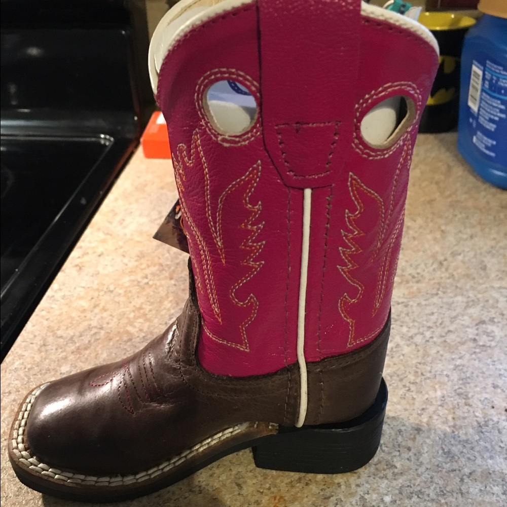 NWT toddler size cowgirl boots