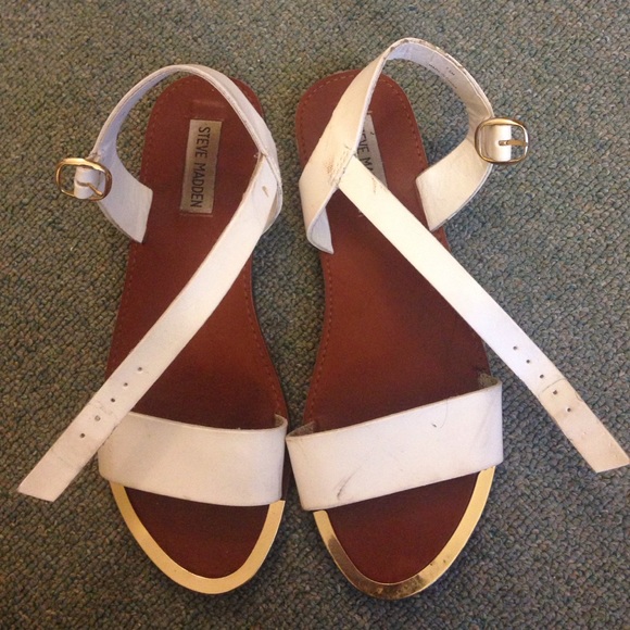 Used Steve Madden sandals - Picture 1 of 4
