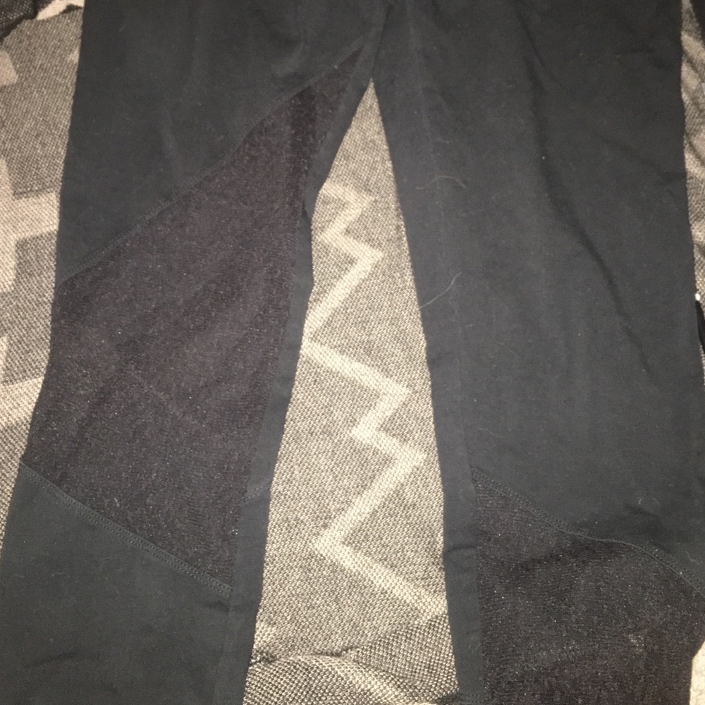 Black leggings