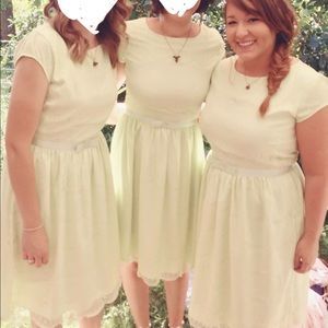 *SALE* Light Green Lace Dress