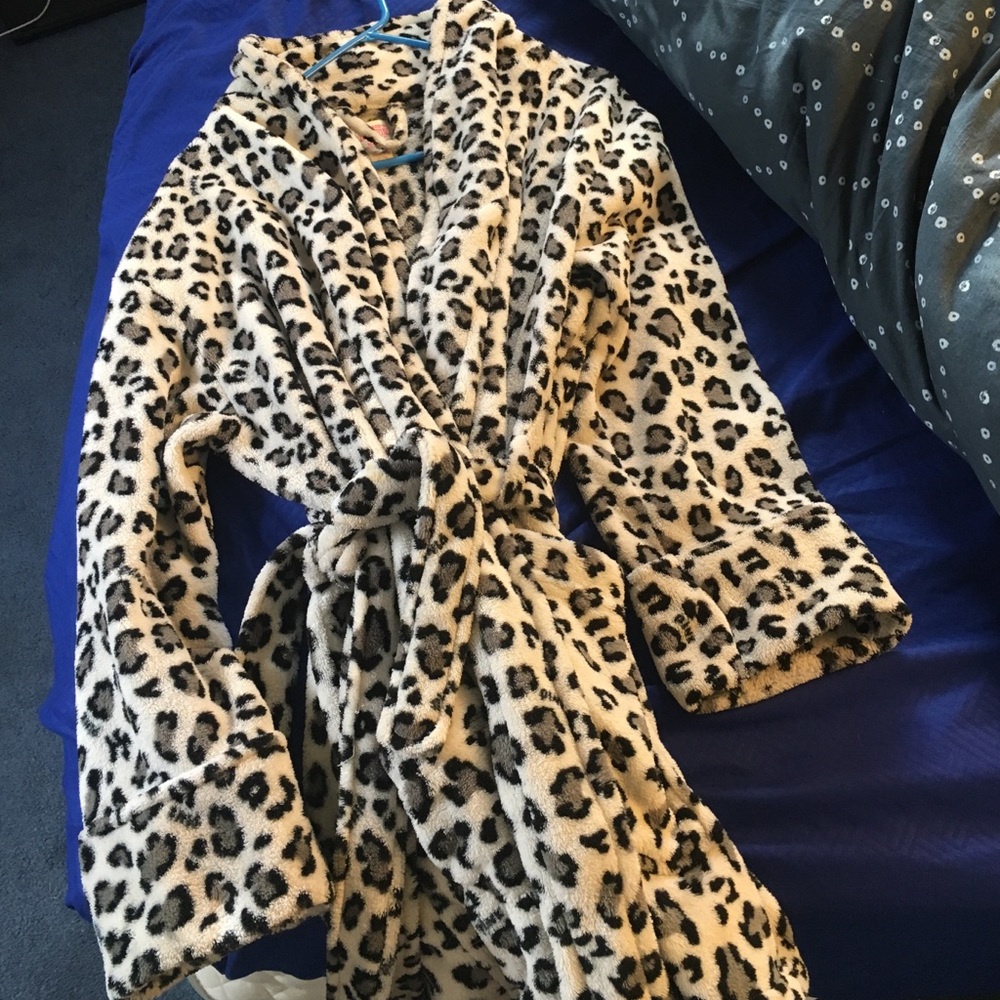 Victoria secret robe