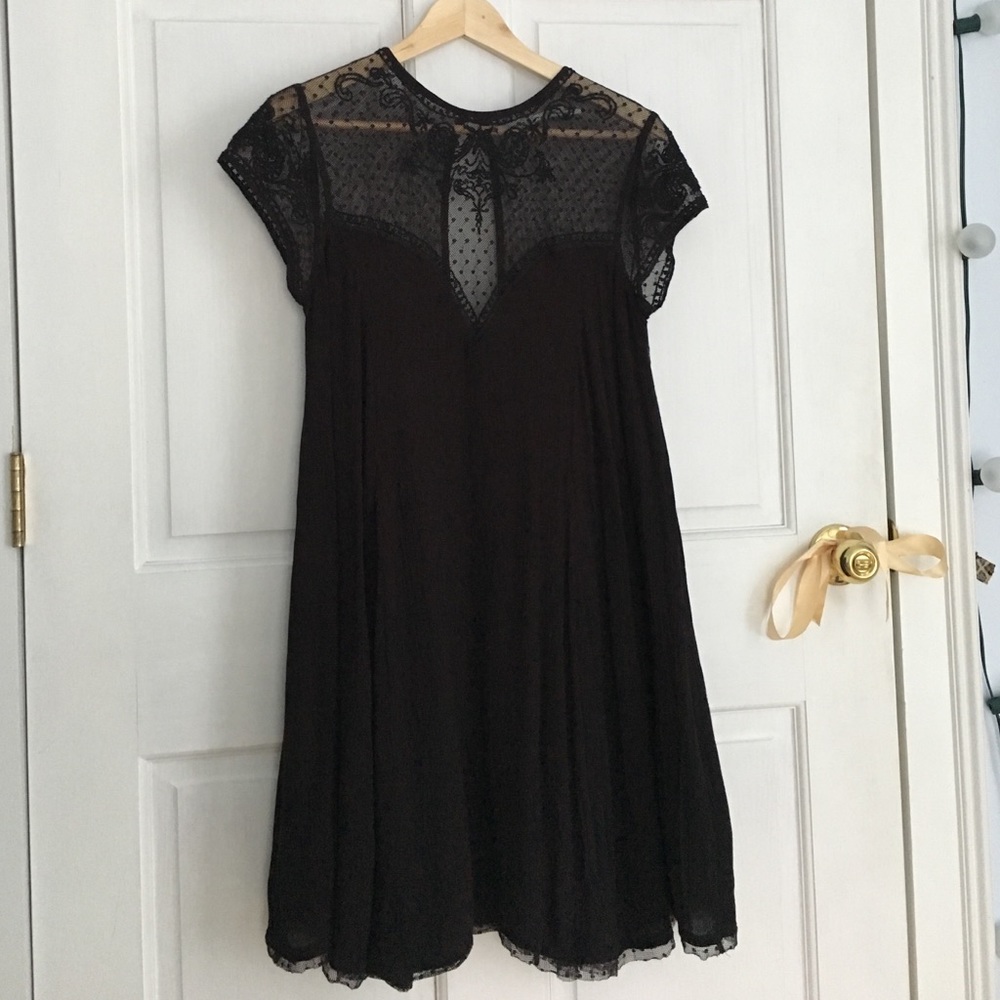 Lace dress UO