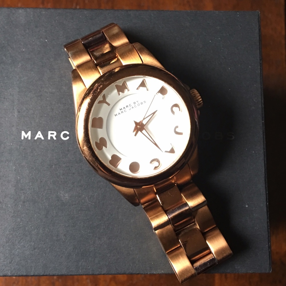 Marc By Marc Jacobs Bubble Rose Gold WatchM