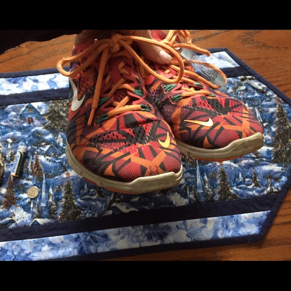 Nike free style running shoes. Good condition - Picture 2 of 4