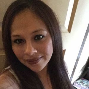 Meet your Posher, Edith