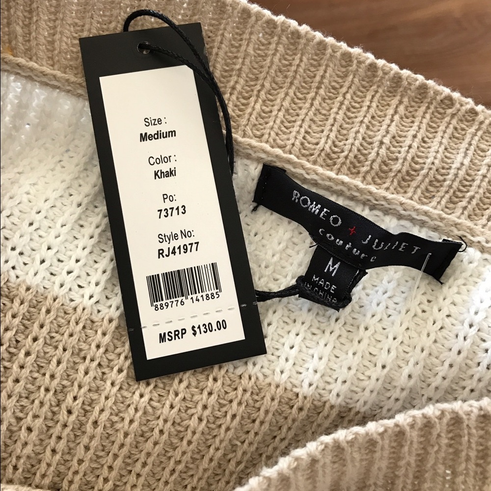 🌷sale!🌷Romeo + Juliet cold shoulder sweater - Picture 4 of 4