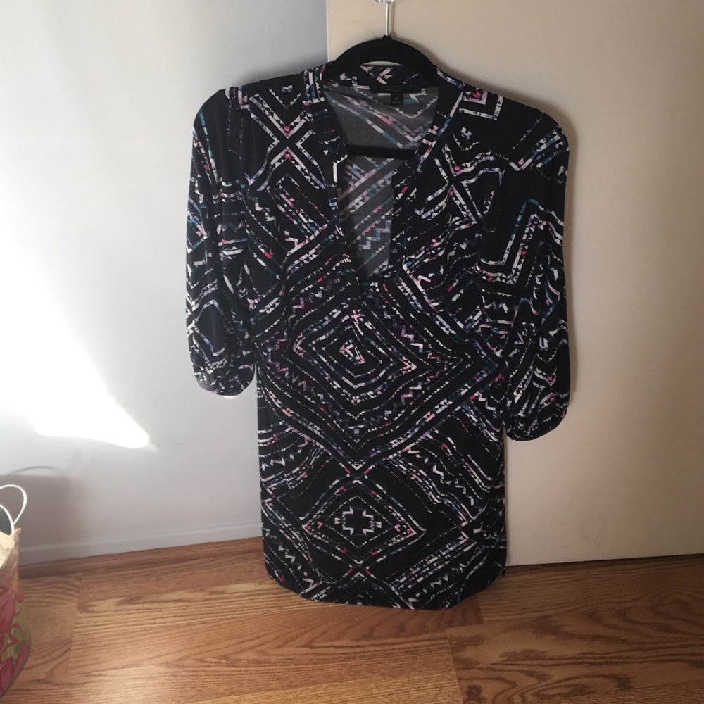 Knee length dress, great for work- could fit Mediu