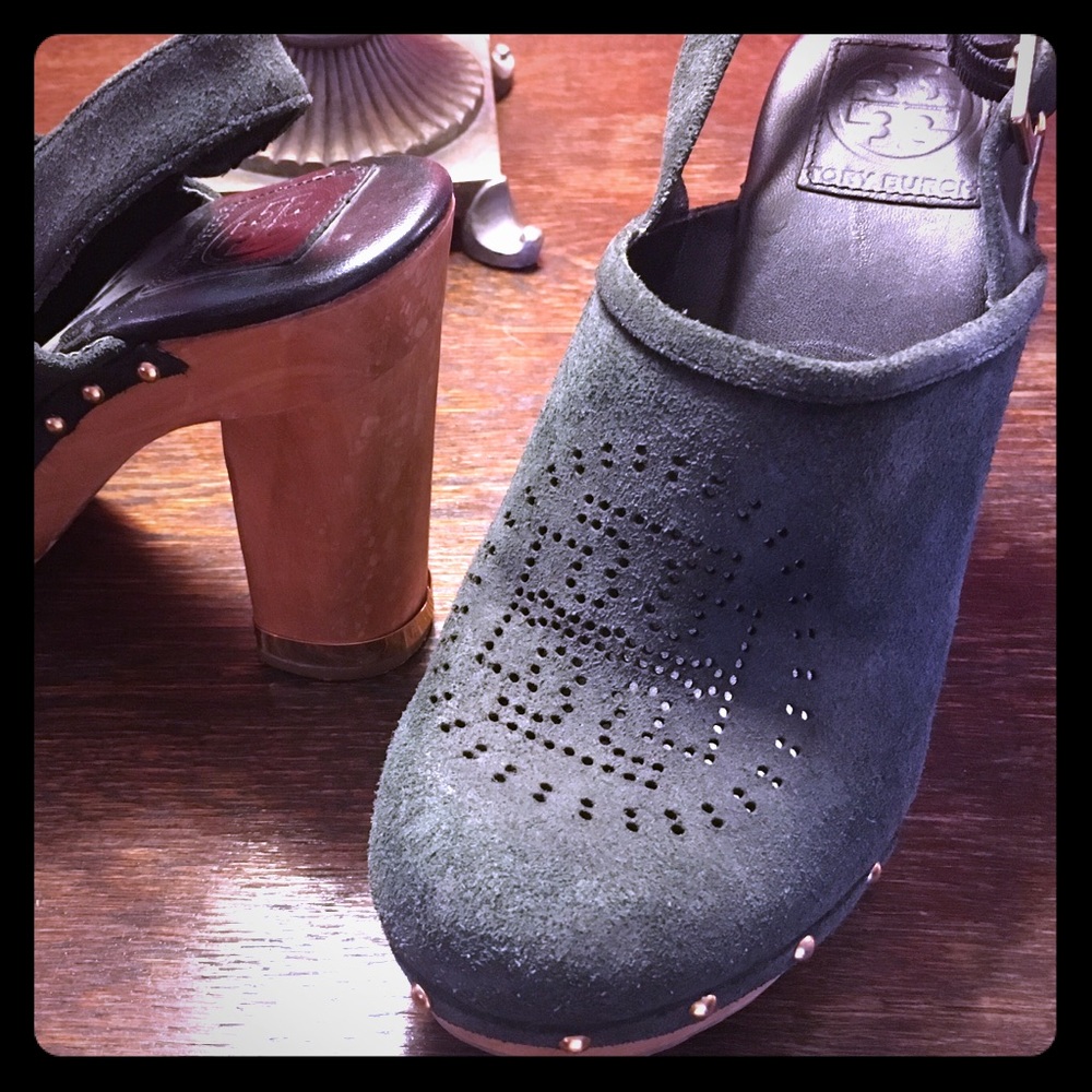 Tory Burch navy suede heels