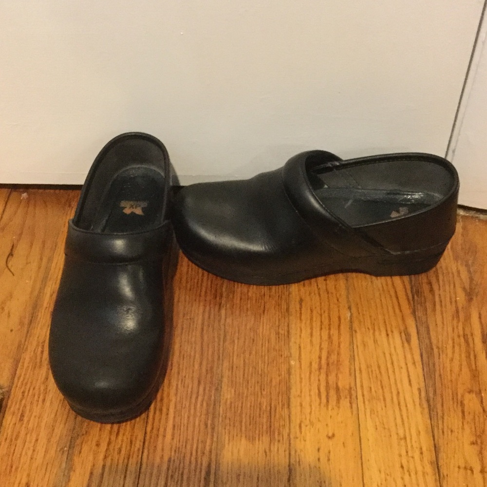 Dansko Professional Black Size 39