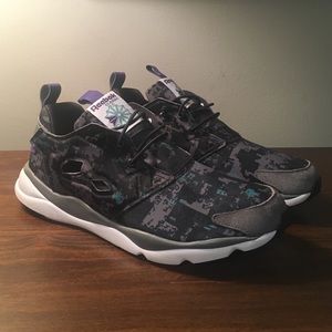 Reebok Furylite Classics (Men's 11) - Like New