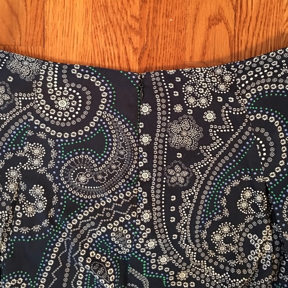 Talbots pleated A line skirt - Picture 3 of 4