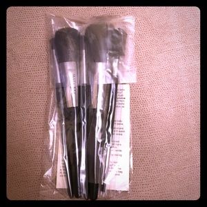 Mary Kay Makeup - Mary Kay Make Up Brush Set Mary Kay Makeup - Mary Kay Make Up Brush Set