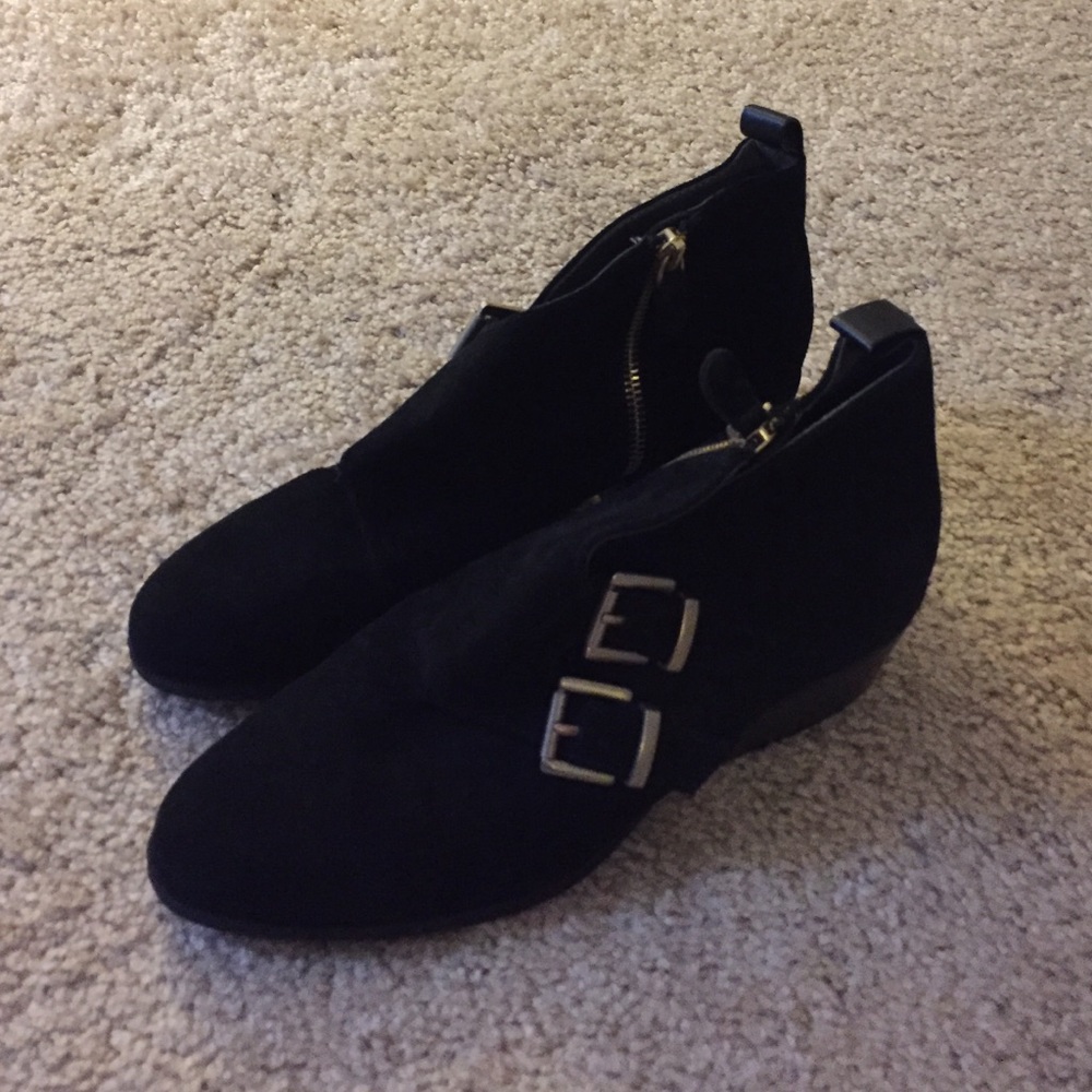 Women's black suede booties