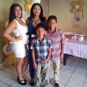 Meet your Posher, Marcela