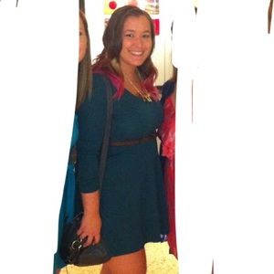 *SALE* Forest Green Open Back Long-sleeved Dress